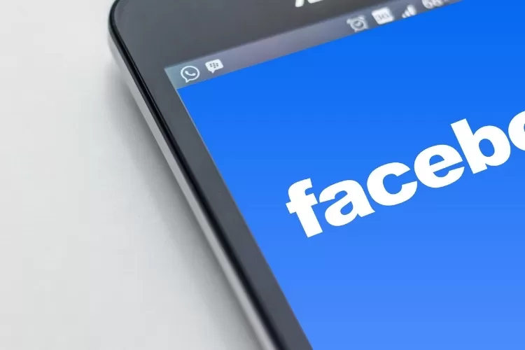 Redes sociais são porta de entrada para empresas se conectarem com clientes